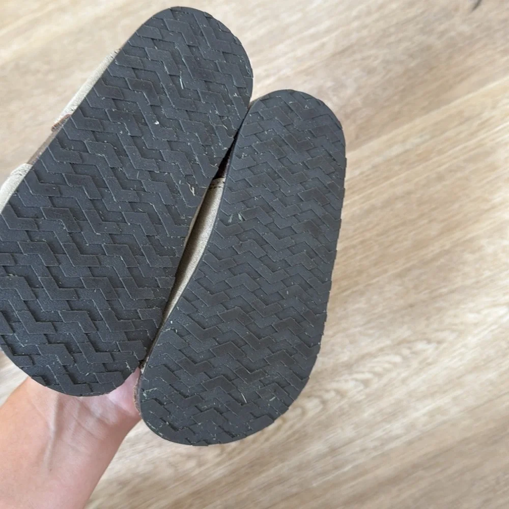 Oshkosh Sandals
